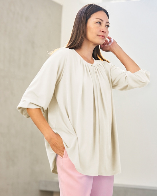 UVスラブ・パフ袖ギャザートップス