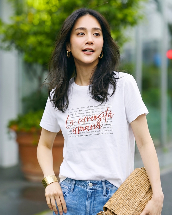 フロッキープリント・デザインTシャツ