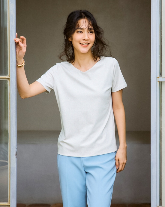 浅Vネック・半袖／スーピマN・ドゥクラッセTシャツ
