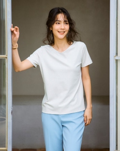 浅Vネック・半袖／スーピマN・ドゥクラッセTシャツ