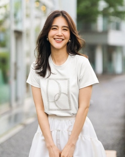 スパンコール・モノグラムTシャツ