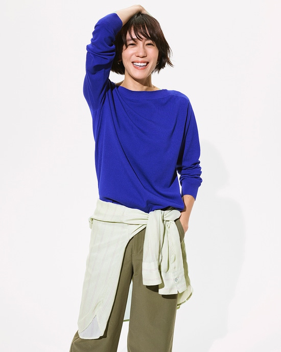 シルキーレーヨン・ボートネックニット