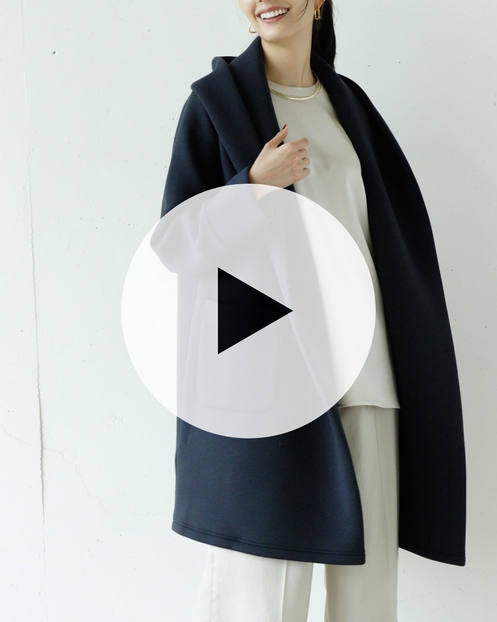 エアーフォルム・フーディコート 動画サムネイル