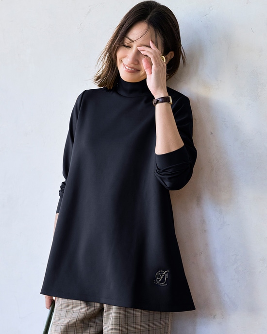 ストレッチダンボール・Aラインハイネック