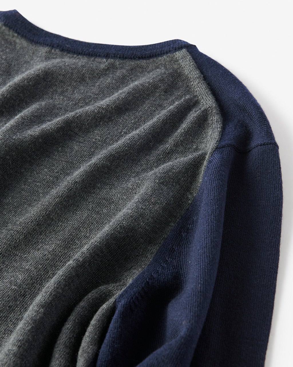 キャッシュウールVネック/40代50代からのメンズファッション通販