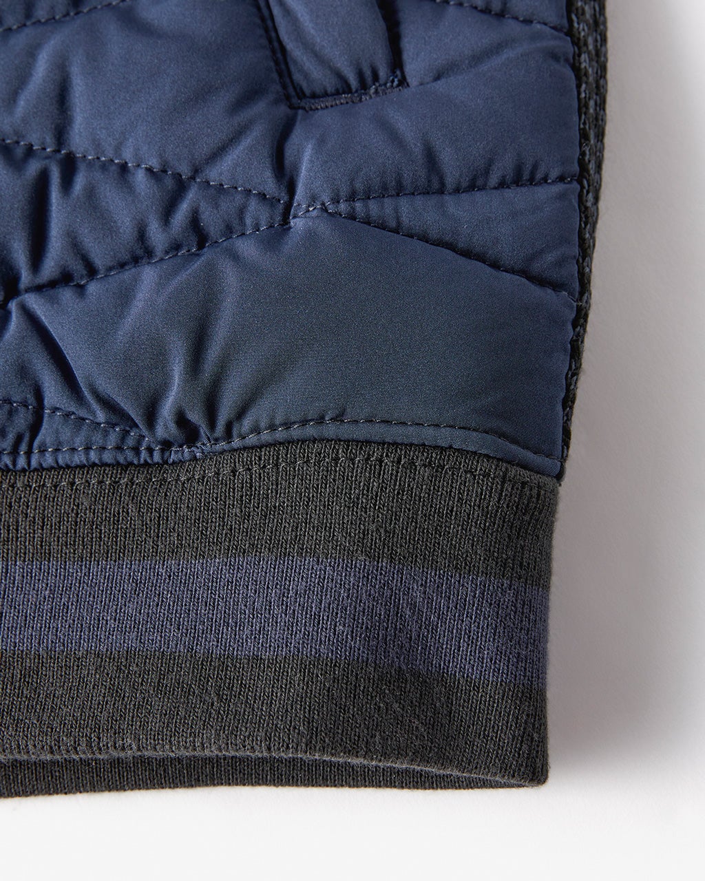 ハイブリッドダウン ゴルフベスト/40代50代からのメンズファッション