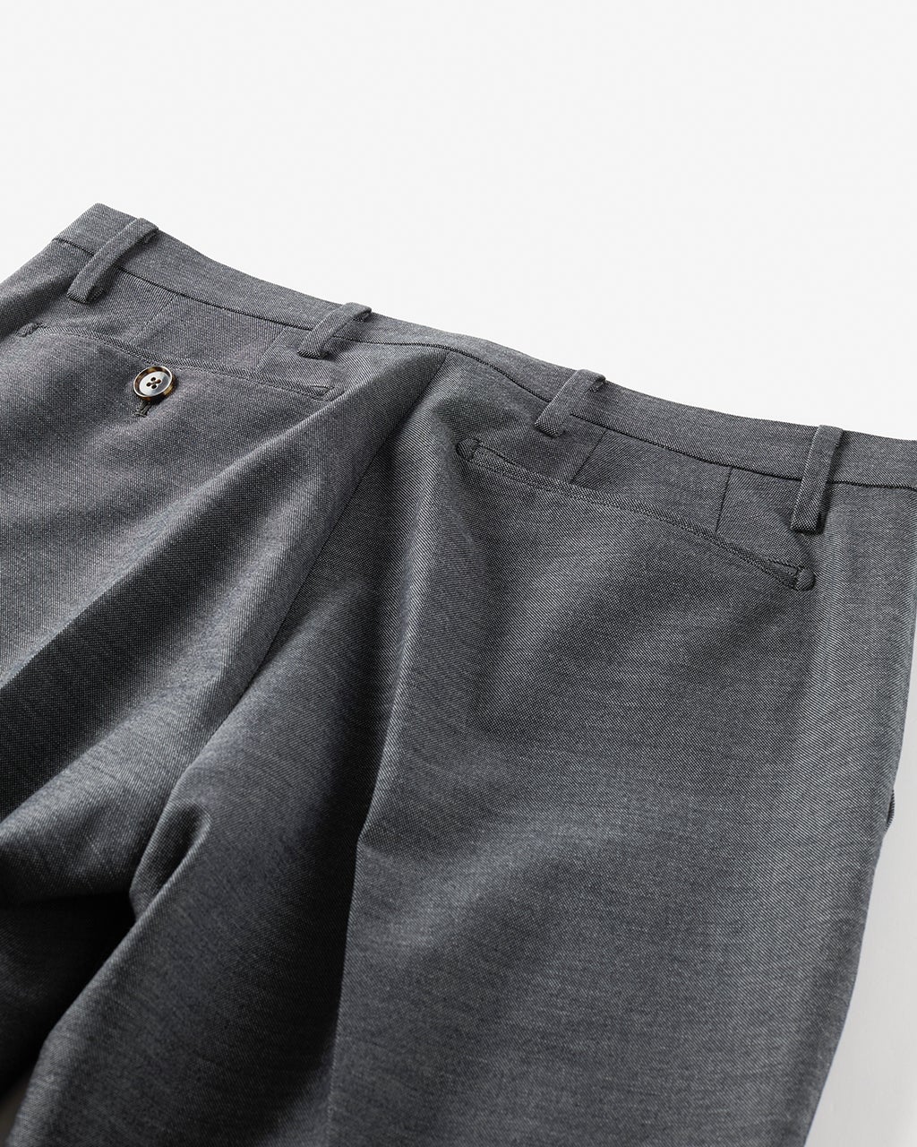 新品タグ付✨EPOCA UOMO パンツ　尾州産生地　先染めリネン　高級感 Safari5月号掲載＊【セットアップ】クールドッツパンツ(パンツ