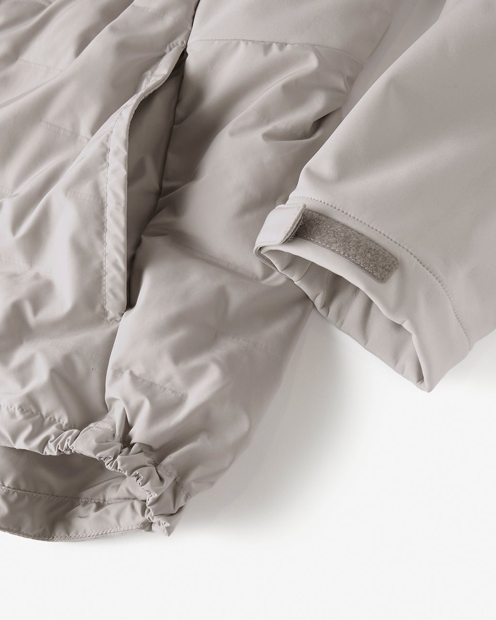 サーモライト中綿エアーINジャケット/DoCLASSE