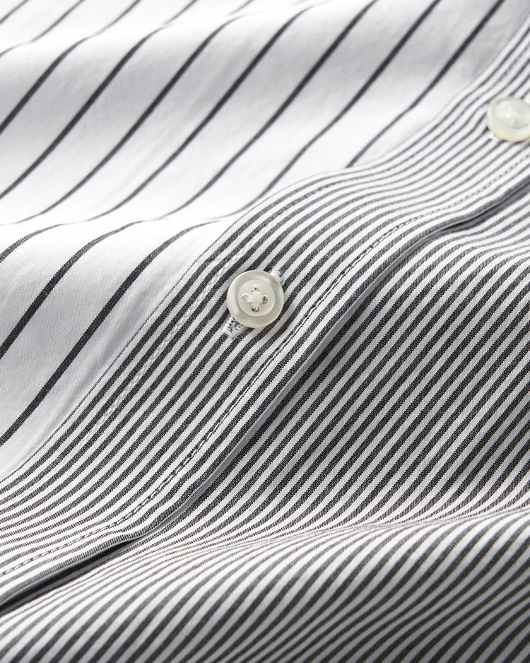 綿100%ストライプ切り替えシャツ 詳細画像 ブラックパターン 2