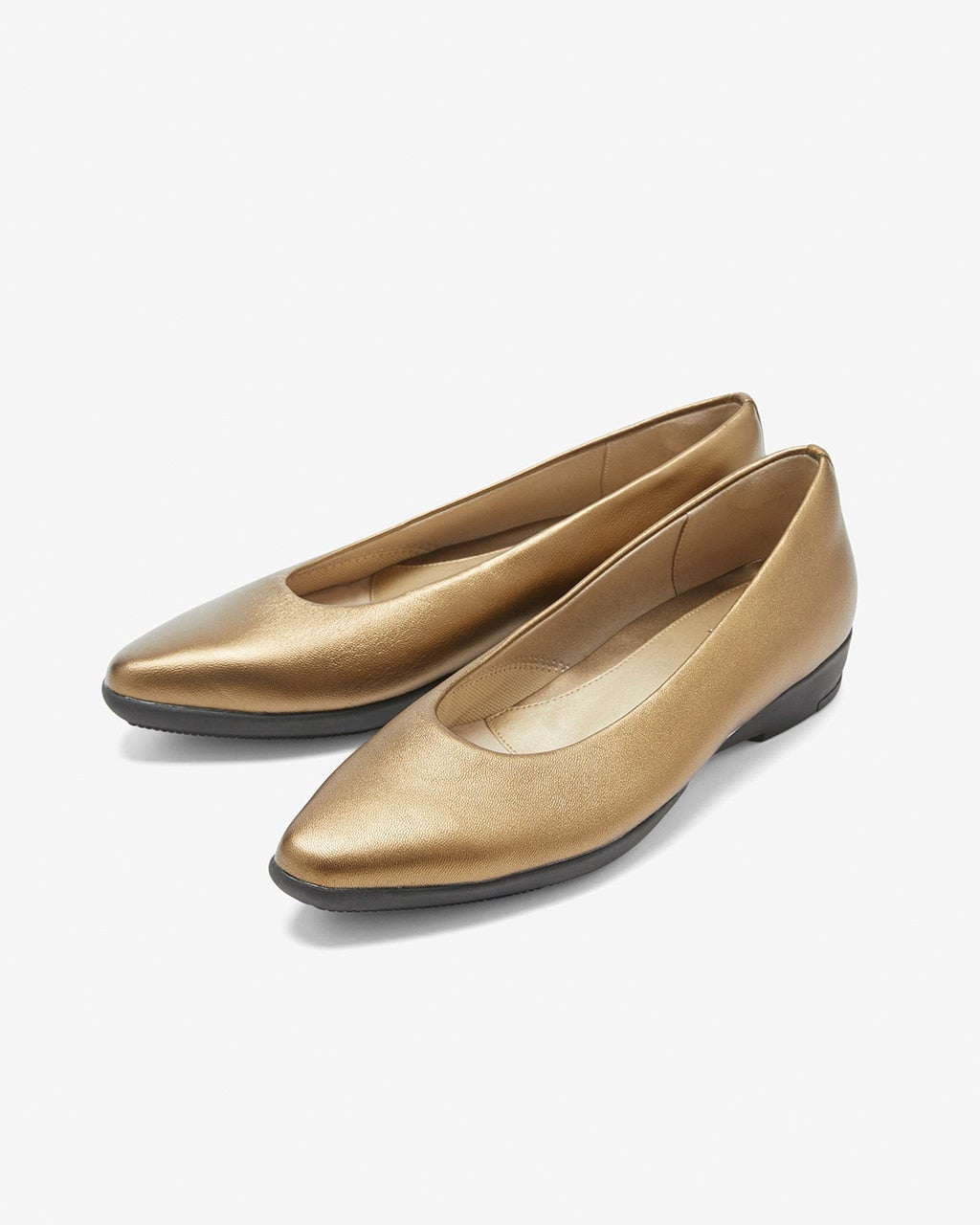 ほぼ新品 マナ 37 23.5 フラットパンプス ポインテッドトゥトゥ ゴールド ポインテッドエアフラット/DoCLASSE