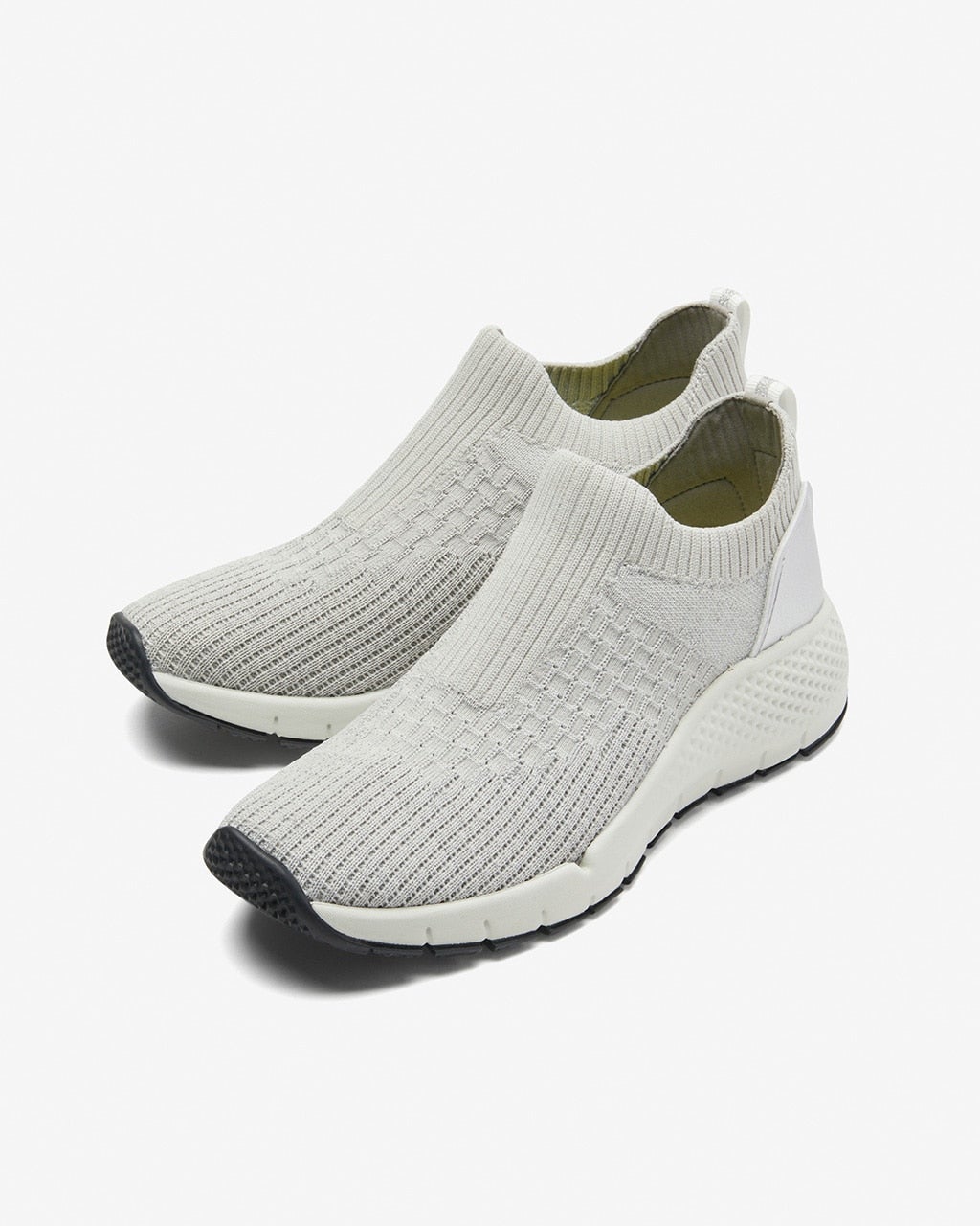 クラークス　ニットスニーカー　8.5 スリッポン Clarks クラークス - レディース スリッポンスニーカー -Clarks