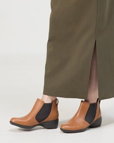 レザーサイドゴアアンクルブーツ