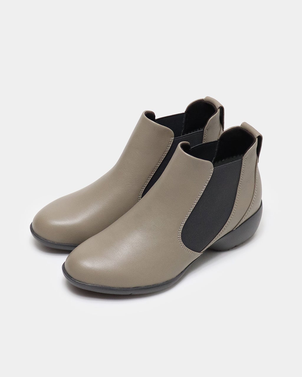 【あじゅはさん専用】フィンコンフォート 36 レザー メダリオン アンクルブーツ ZARA - ZARA レザーヒール アンクルブーツ 36サイズ ブラックの