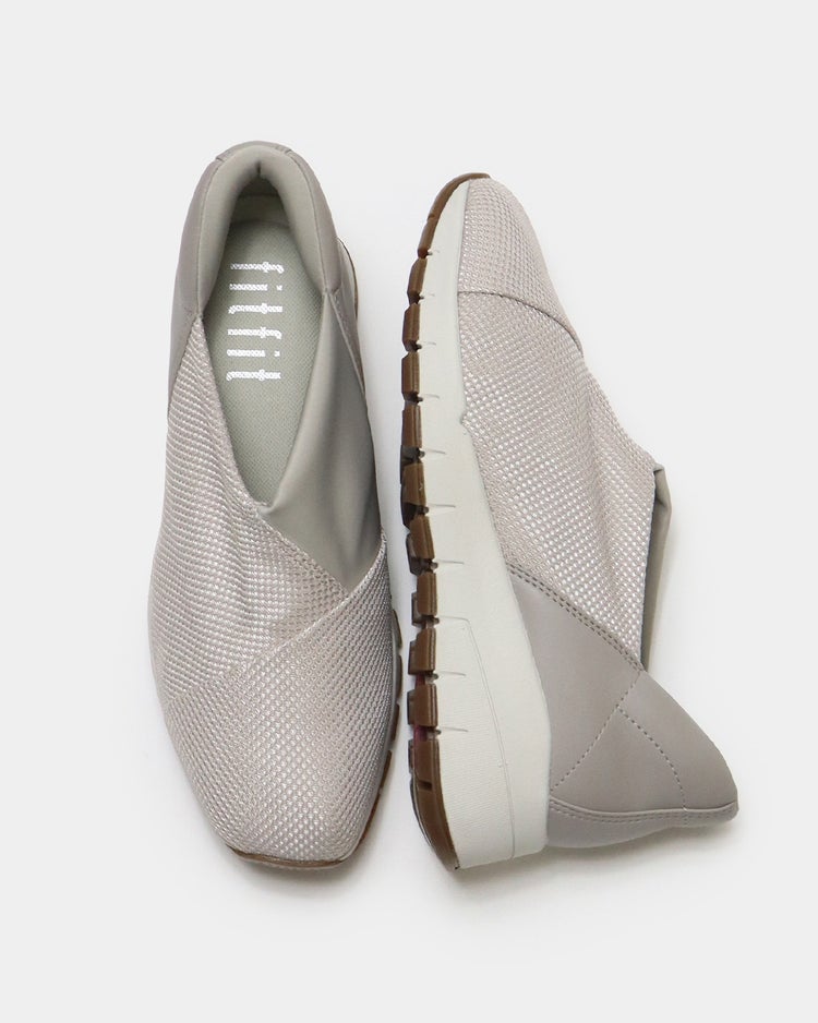 ハンズフリークロスインステップスニーカー 詳細画像 グレージュ 7