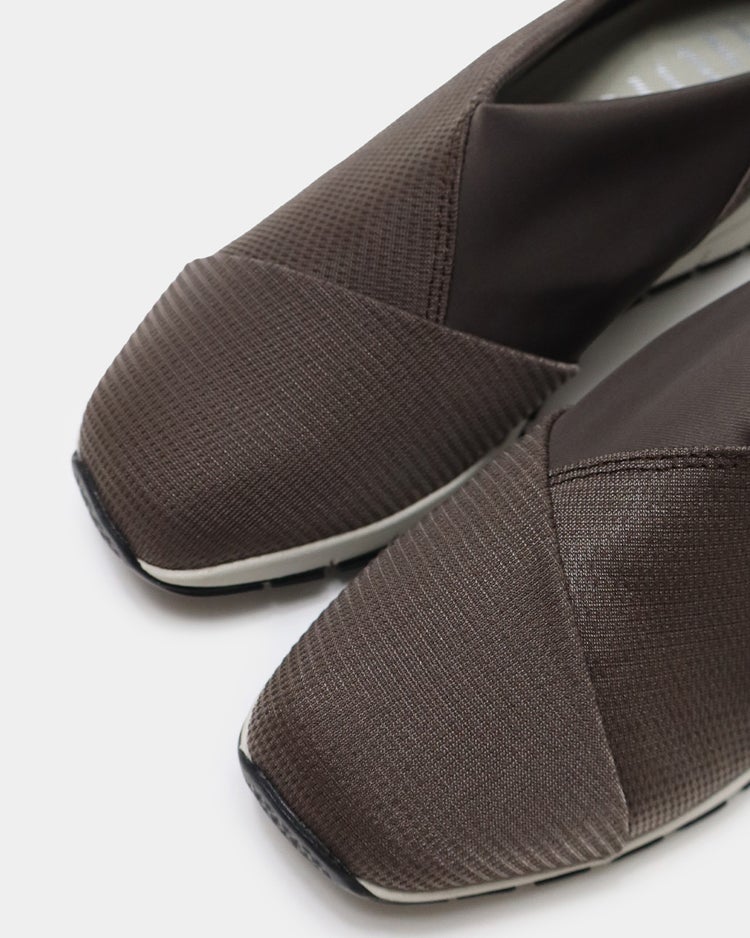 ハンズフリークロスインステップスニーカー 詳細画像 グレーパターン 8