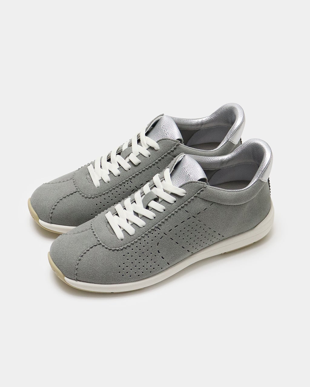 お値下げしました★fitfit グレー フラットシューズ ソフトフラットスニーカー/40代50代からのレディース
