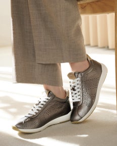 ソフトフラットスニーカー