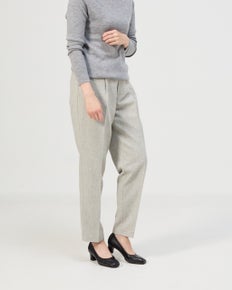 スクエアトゥヒールニーカー