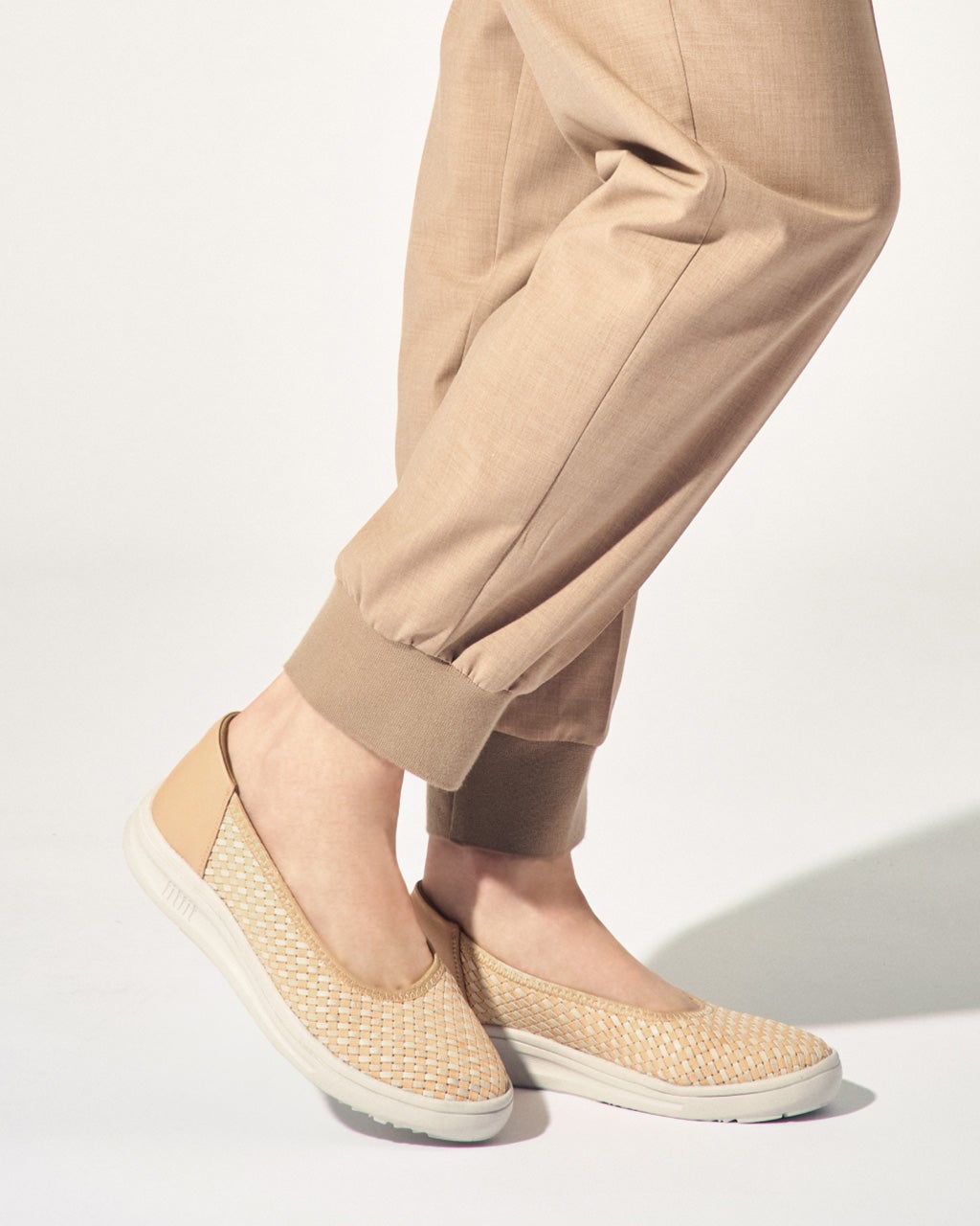 メッシュバレエスニーカーLITE/DoCLASSE