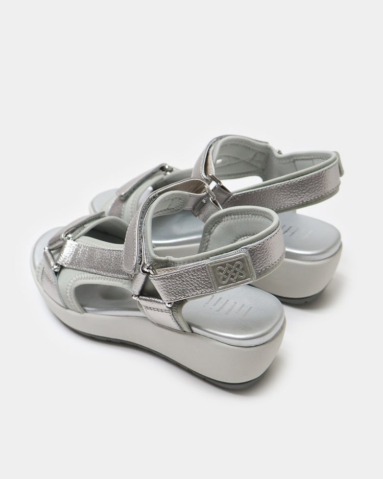 厚底3ベルトサンダル 詳細画像 シルバー 9