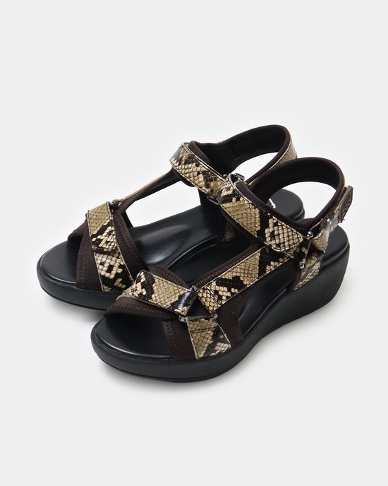 厚底3ベルトサンダル