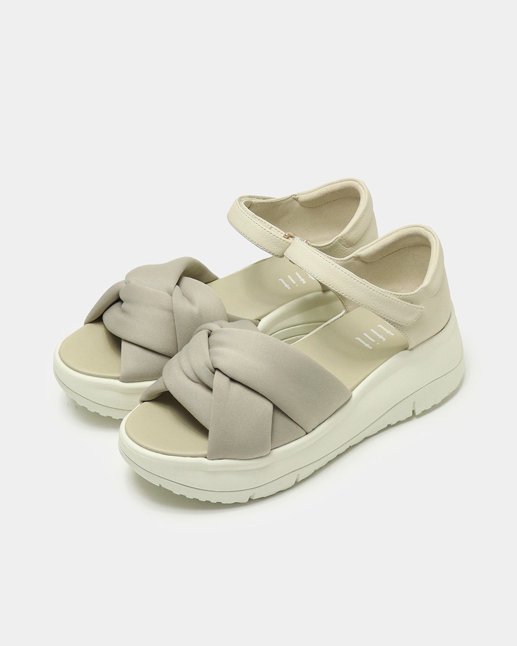 fitfit(フィットフィット)のレディース （25cmサイズ）一覧/40代