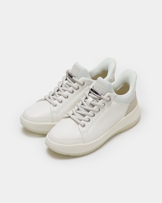 撥水ハンズフリースニーカー651