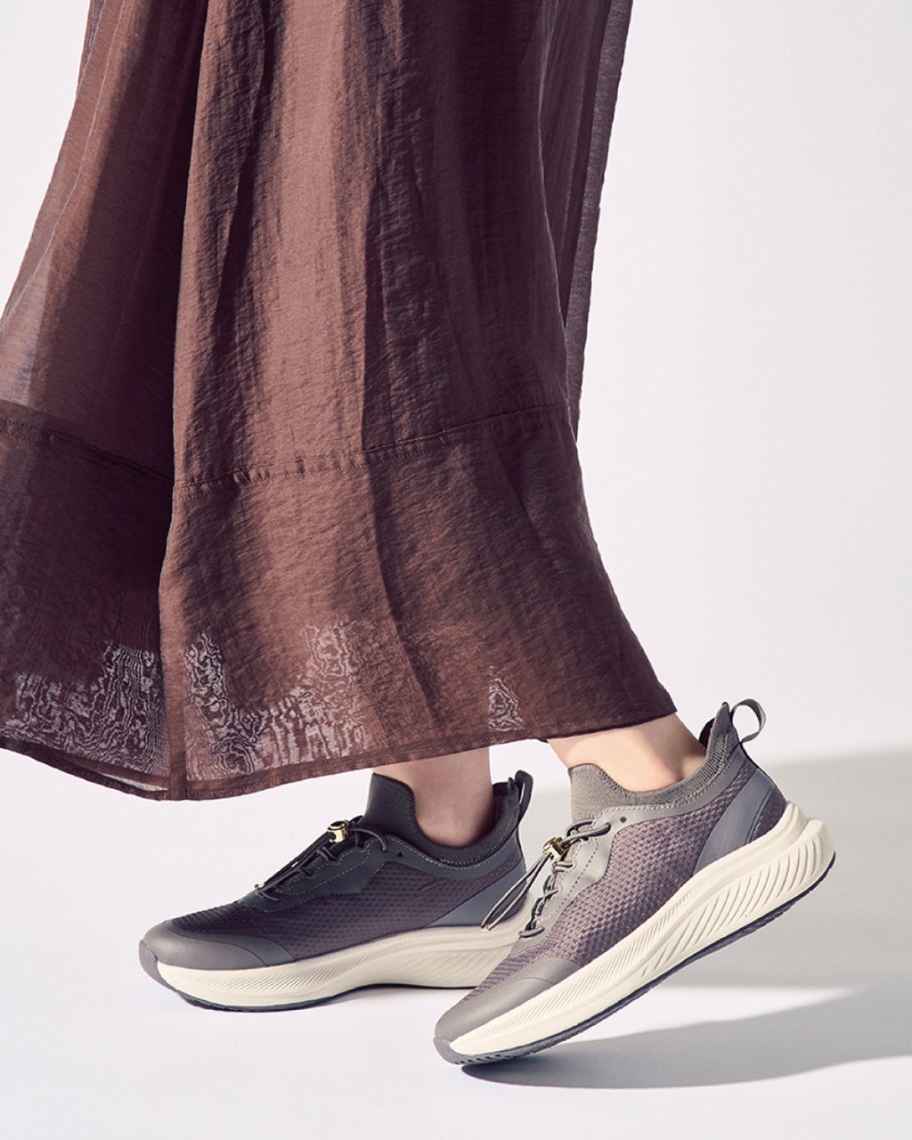 ハンズフリークッションソールスニーカー550/DoCLASSE