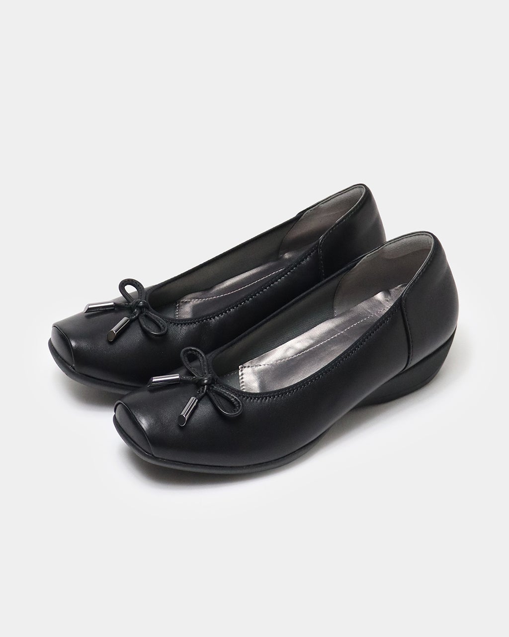 撥水ストレッチレザーリボンバレエ301/DoCLASSE