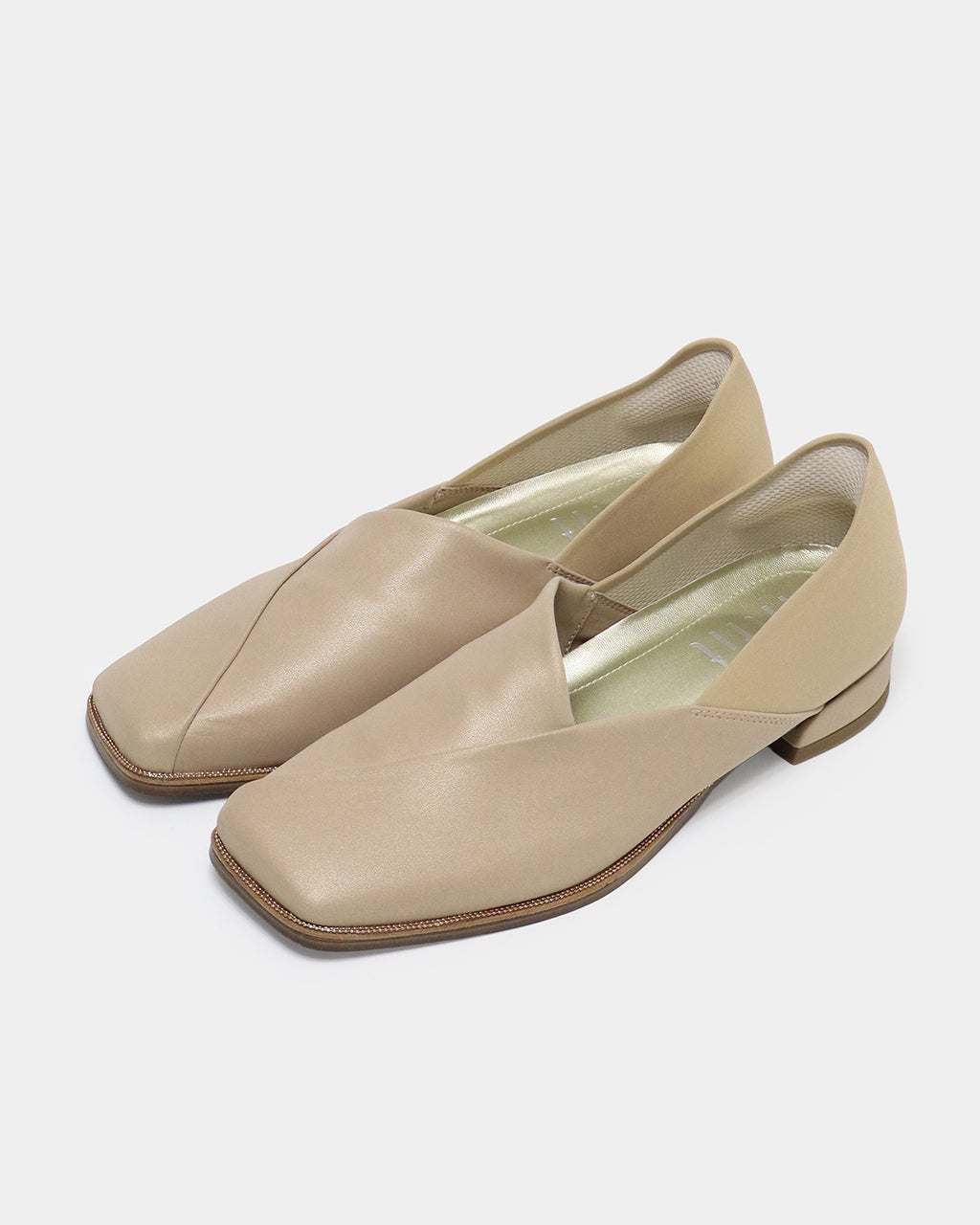 さっちんページ 撥水ストレッチスクエアバレエ260/DoCLASSE