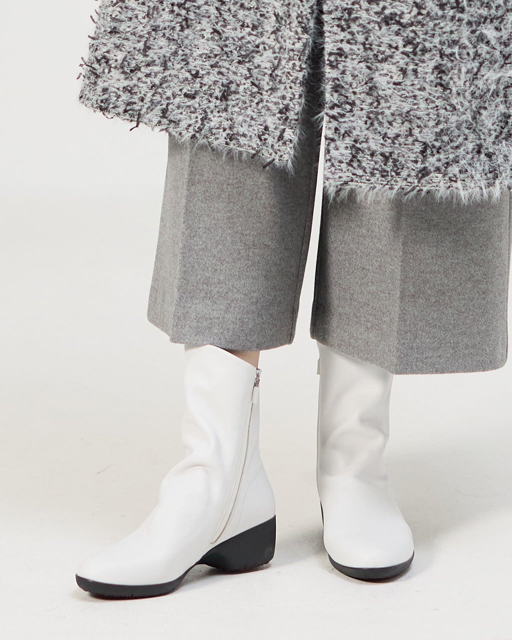 ソフトレザーブーツ900