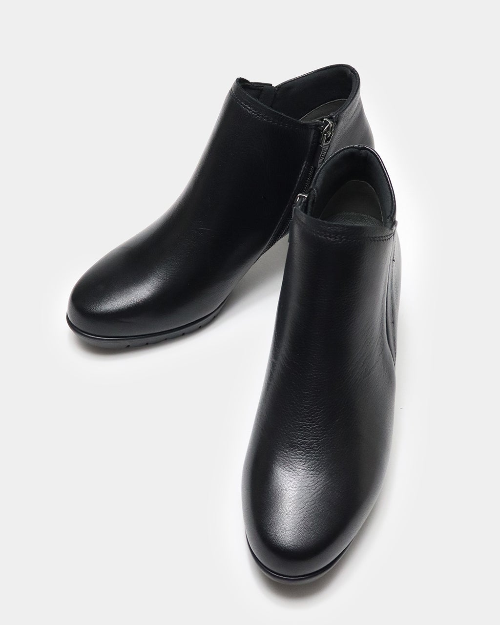 フレックスヒールショートブーツ200/DoCLASSE