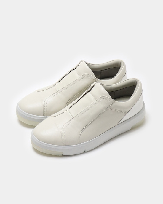 スリッポンレザースニーカー701