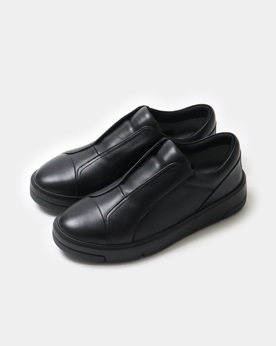 スリッポンレザースニーカー701