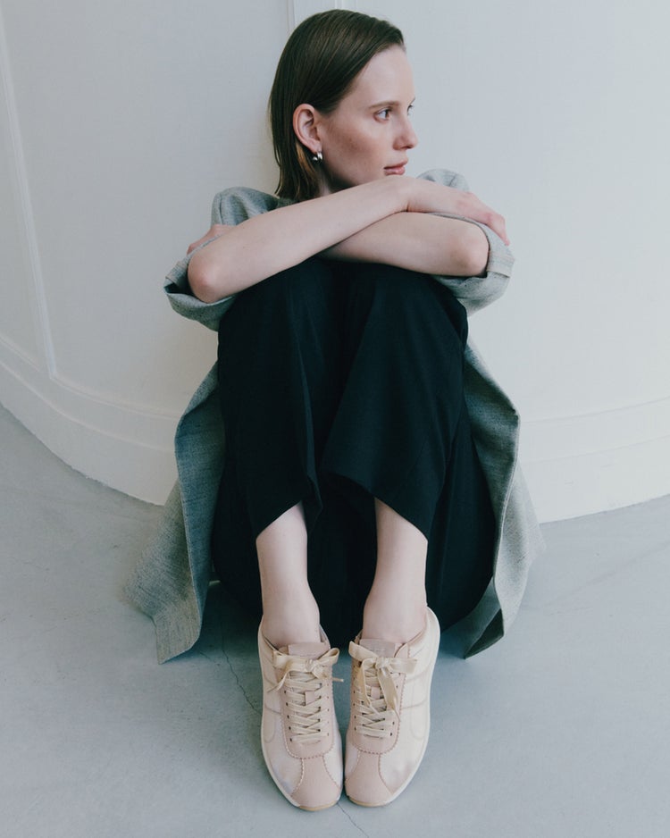 サテンソフトフラットスニーカー620 詳細画像 ベージュ&times;ピンク 1