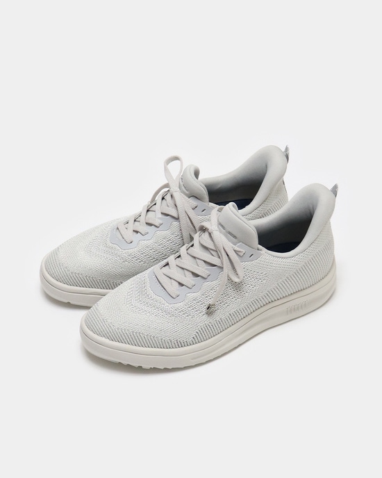 ハンズフリーニットLITEスニーカー600