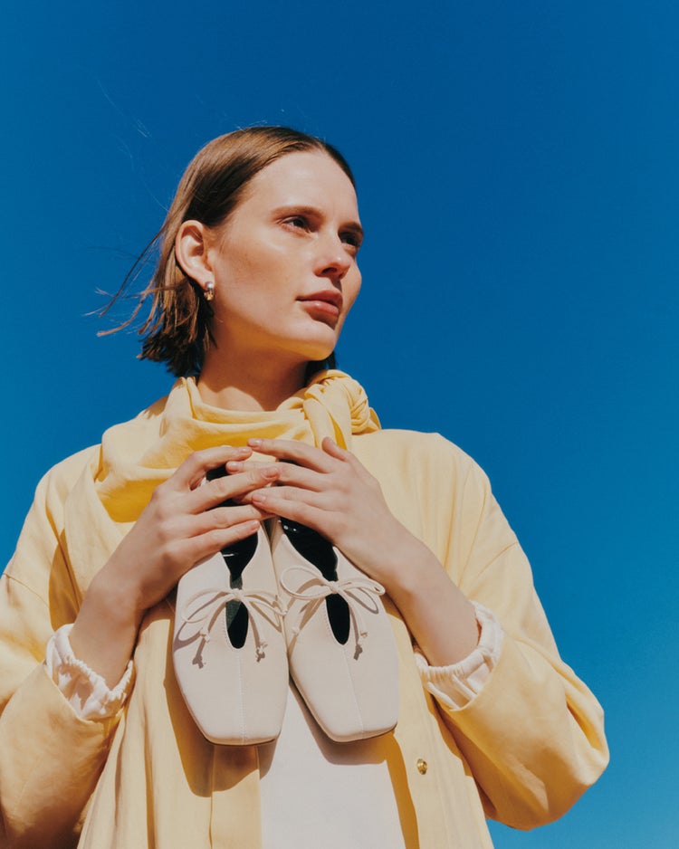 撥水ストレッチスクエアバレエ261 詳細画像 オフホワイト 1