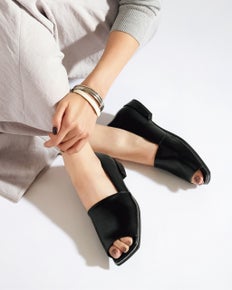 ワイドスクエアオープントゥ 262