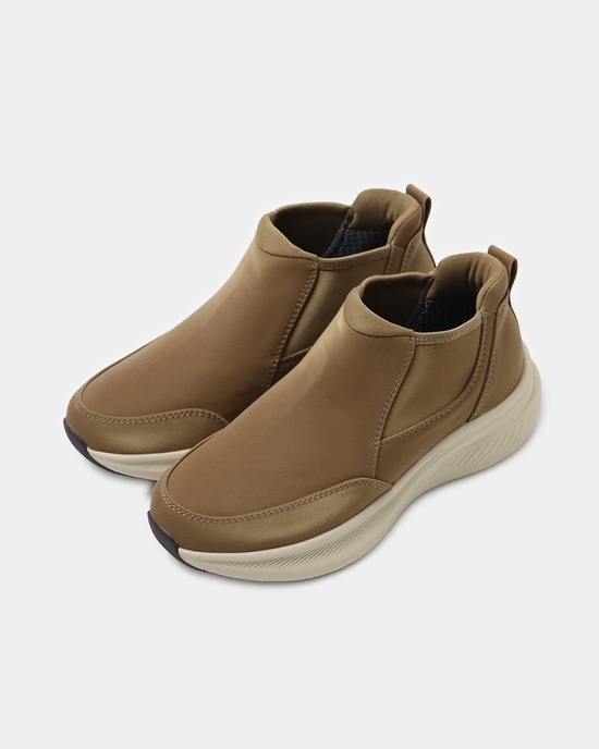 防水スリッポンスニーカー 550