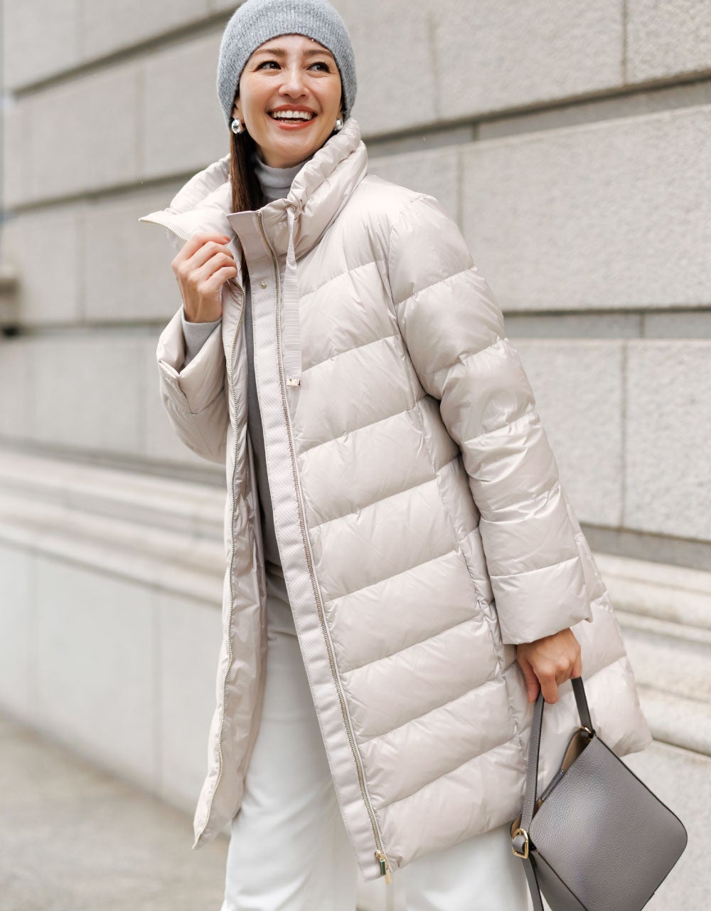 つやAirダウン・スタンドカラーロングコート