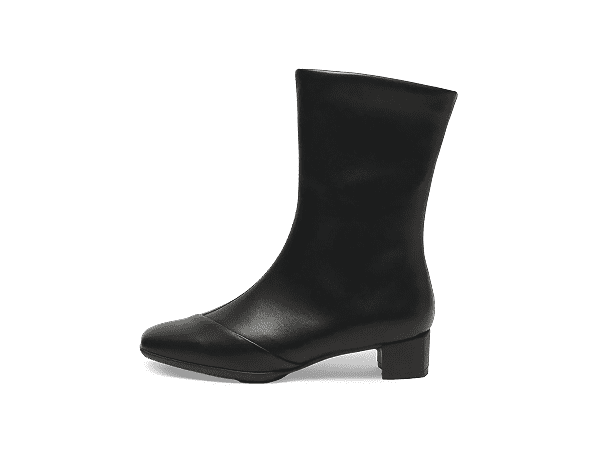 スクエアトゥヒールブーツ