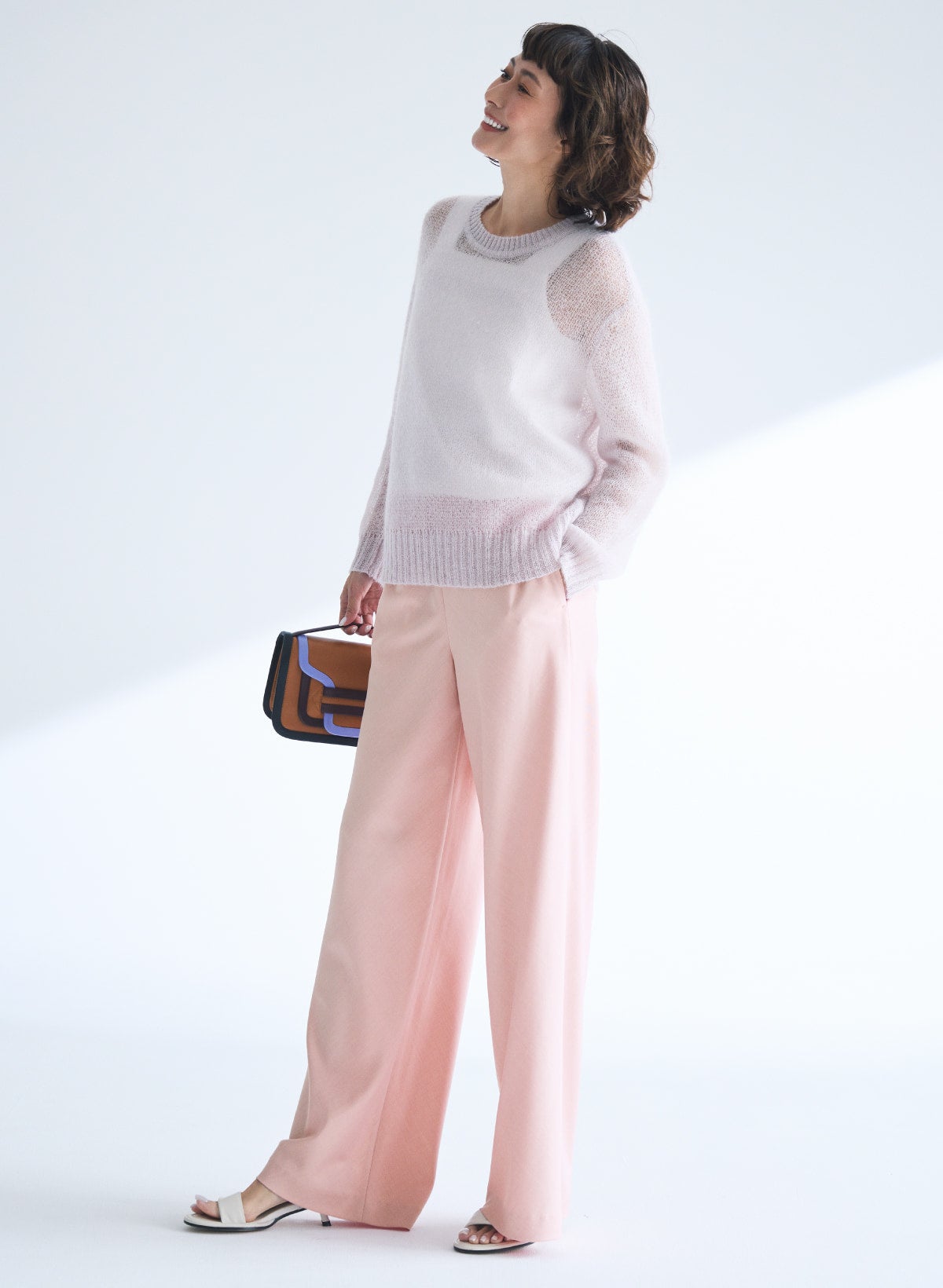 スーパーキッドモヘア・シアーニット